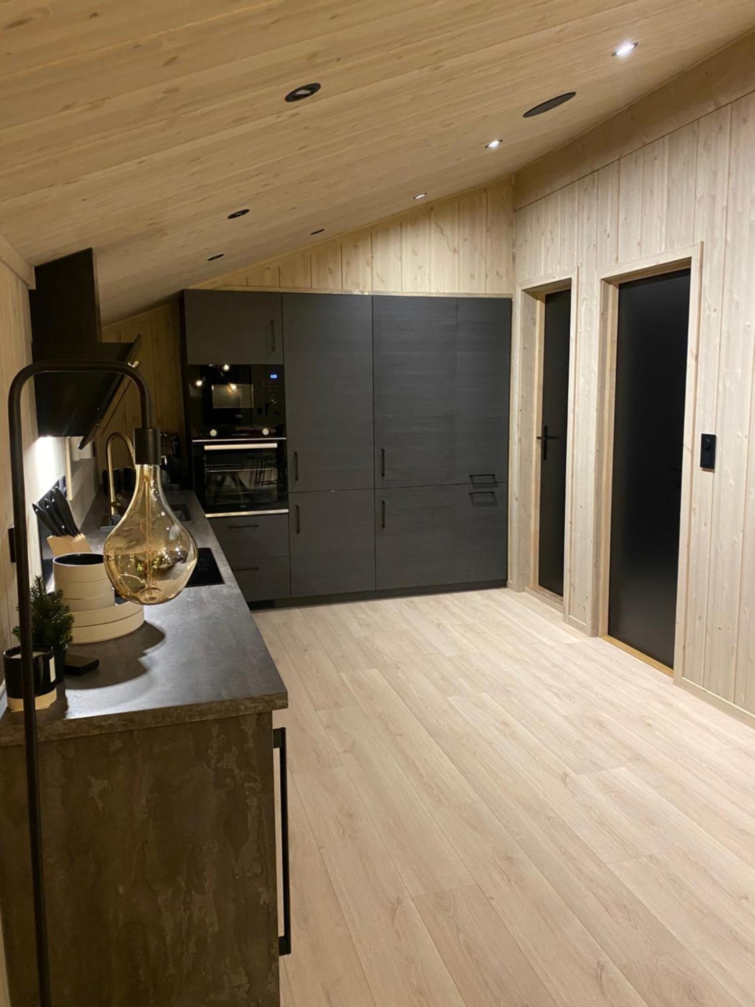 High Standard Cabin Close To The Fla City Center Экстерьер фото